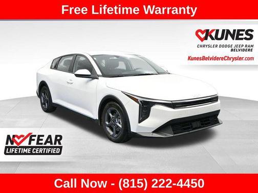 2025 Kia K4 LXS