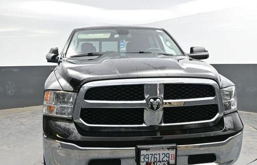 Diamond Black Crystal Pearlcoat 2023 RAM 1500 Classic SLT
