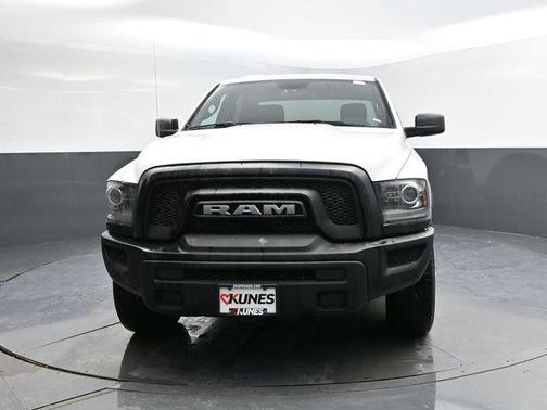 2024 RAM 1500 Classic Warlock Crew Cab 4x4 5'7' Box