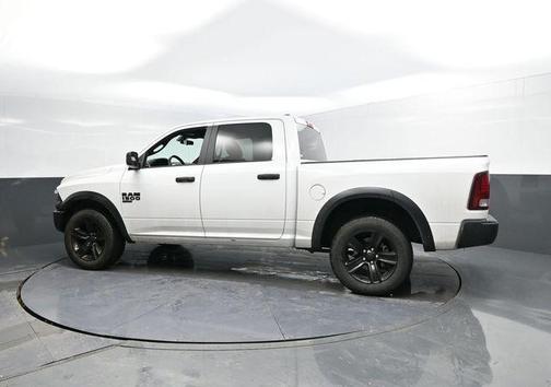2024 RAM 1500 Classic Warlock Crew Cab 4x4 5'7' Box