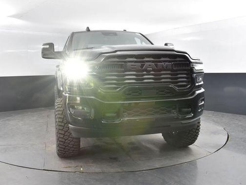 2025 RAM 2500 Big Horn Crew Cab 4x4 6'4' Box