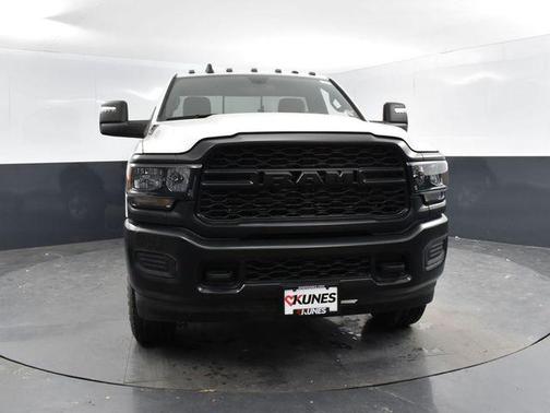2024 RAM 2500 Tradesman Regular Cab 4x4 8' Box