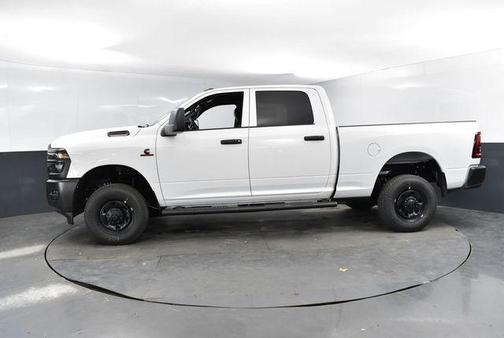 2025 RAM 2500 Tradesman Crew Cab 4x4 6'4' Box