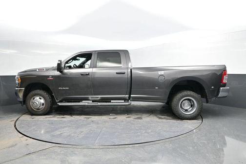 2024 RAM 3500 Big Horn Crew Cab 4x4 8' Box