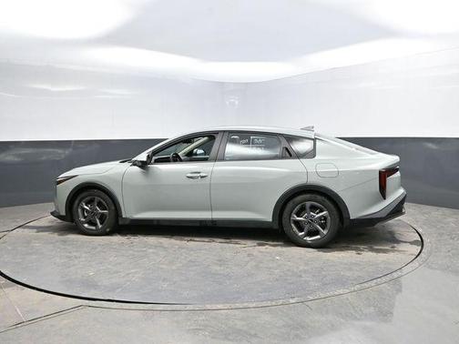 Morning Haze 2025 Kia K4 LXS