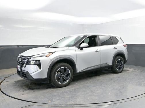 Brilliant Silver Metallic 2025 Nissan Rogue SV