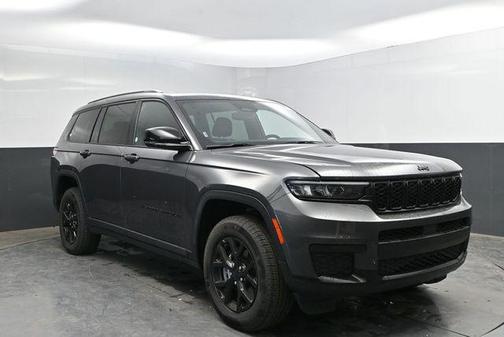 Baltic Gray Metallic Clearcoat 2024 Jeep Grand Cherokee L Altitude