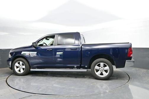 True Blue Pearlcoat 2019 RAM 1500 SLT
