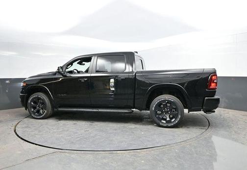 Diamond Black Crystal Pearlcoat 2026 RAM 1500 Big Horn/Lone Star