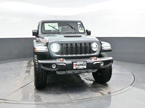 2026 Jeep Gladiator Mojave 4x4