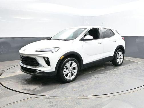 Summit White 2025 Buick Encore GX Preferred