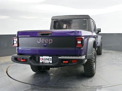 Reign 2026 Jeep Gladiator Shadow Ops