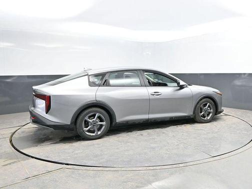 Steel Gray 2025 Kia K4 LXS