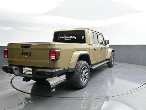 2026 Jeep Gladiator Sport S