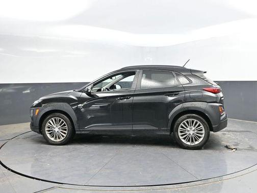 Ultra Black 2020 Hyundai KONA SEL