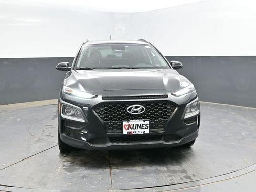 Ultra Black 2020 Hyundai KONA SEL