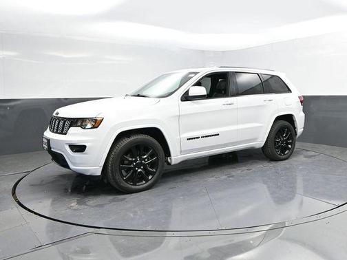 2021 Jeep Grand Cherokee Laredo