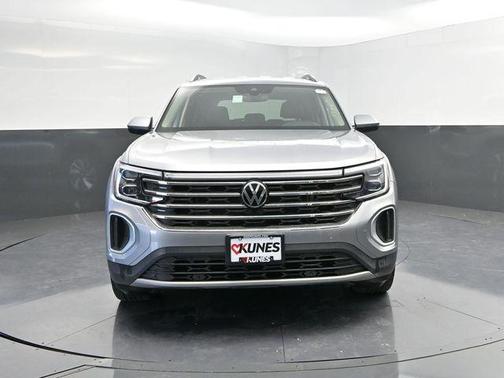 2024 Volkswagen Atlas 2.0T SE w/Technology 4MOTION
