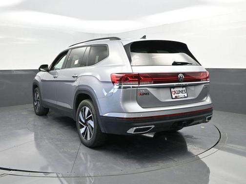 2024 Volkswagen Atlas 2.0T SE w/Technology 4MOTION