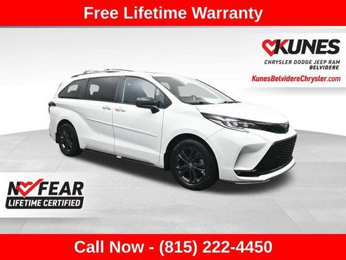 2025 Toyota Sienna XSE 7 Passenger