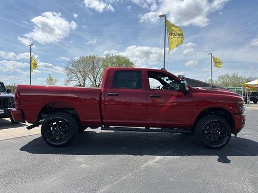 Molten Red Pearlcoat 2026 RAM 2500 Black Express Crew Cab 4x4 6'4' Box
