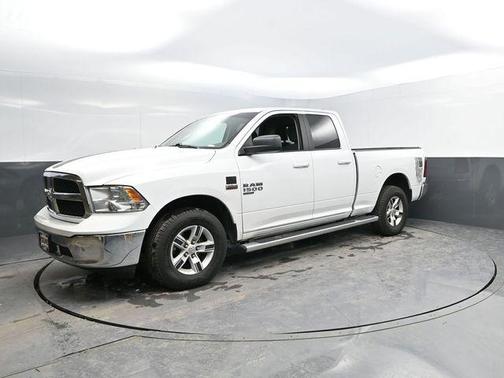 2019 RAM 1500 SLT
