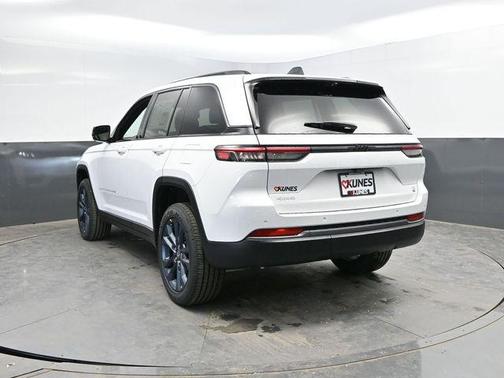 Bright White Clearcoat 2026 Jeep Grand Cherokee 85th Anniversary Edition