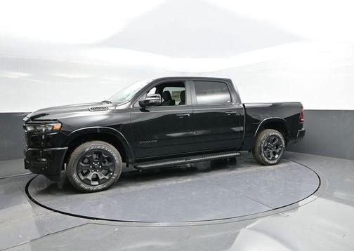 Diamond Black Crystal Pearlcoat 2026 RAM 1500 Big Horn/Lone Star