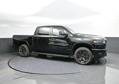 Diamond Black Crystal Pearlcoat 2026 RAM 1500 Big Horn/Lone Star
