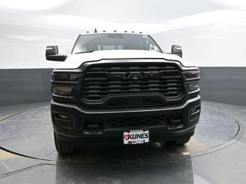 2026 RAM 3500 Tradesman Crew Cab 4x4 8' Box