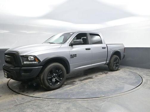 2024 RAM 1500 Classic Warlock Crew Cab 4x4 5'7' Box