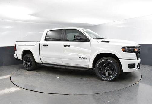 Bright White Clearcoat 2026 RAM 1500 Big Horn/Lone Star