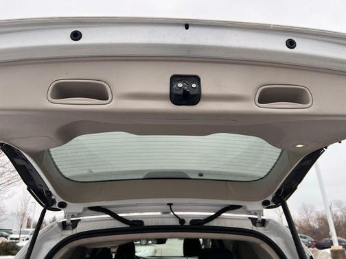 Bright White Clearcoat 2024 Chrysler Pacifica Touring L
