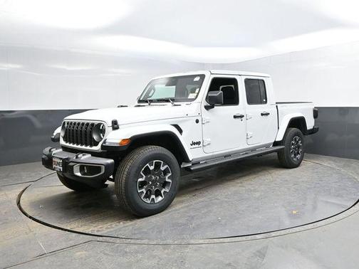 2026 Jeep Gladiator Sahara 4x4