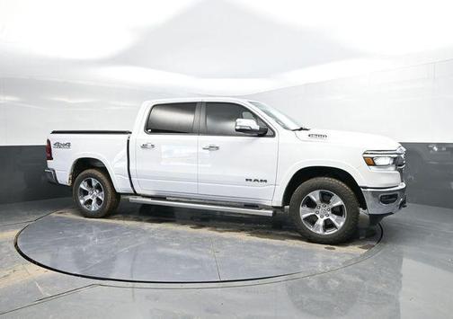 Bright White Clearcoat 2022 RAM 1500 Laramie