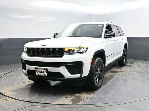 Bright White Clearcoat 2026 Jeep Grand Cherokee L Altitude