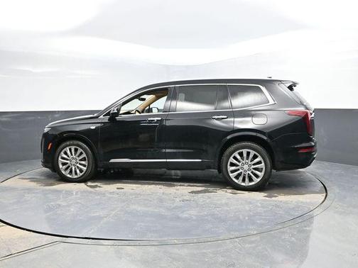 2022 Cadillac XT6 Premium Luxury AWD