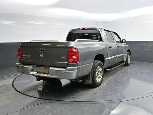 2005 Dodge Dakota SLT Quad Cab