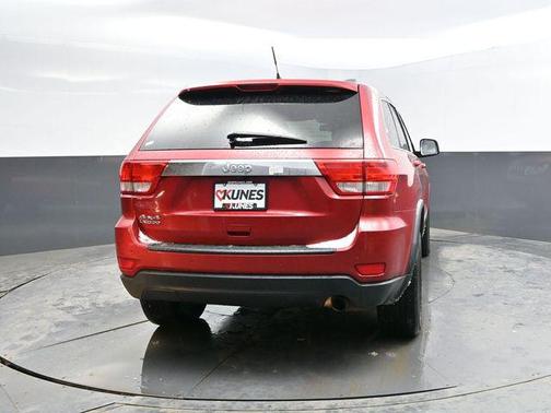 2011 Jeep Grand Cherokee Laredo