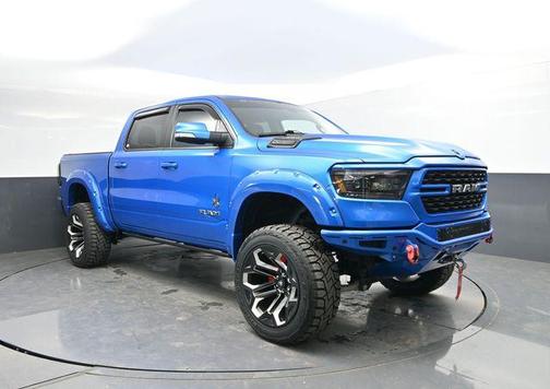 Hydro Blue Pearlcoat 2022 RAM 1500 Big Horn/Lone Star