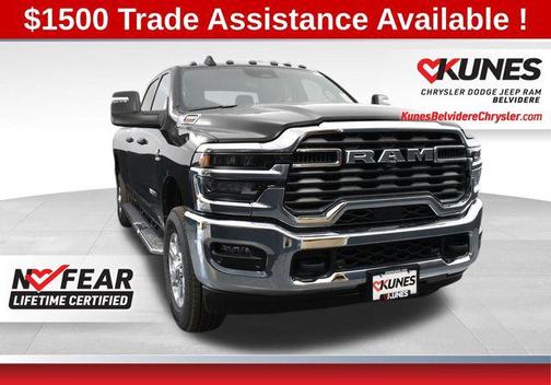 2025 RAM 2500 Big Horn Crew Cab 4x4 8' Box