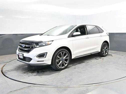 White Platinum 2017 Ford Edge Sport