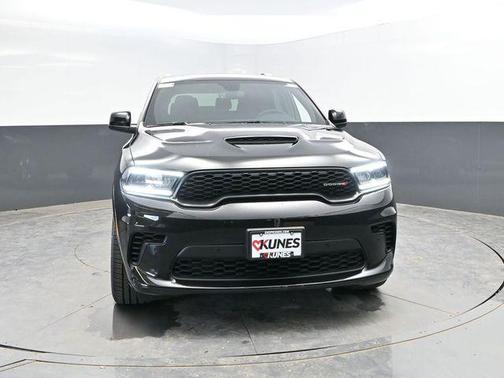 DB Black Clearcoat 2026 Dodge Durango GT HEMI V8