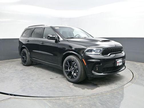 DB Black Clearcoat 2026 Dodge Durango GT HEMI V8
