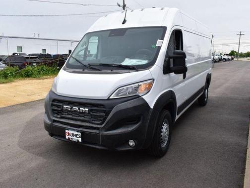 2025 RAM ProMaster 2500 Tradesman