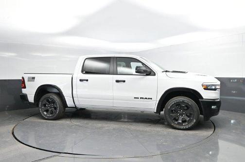 Bright White Clearcoat 2026 RAM 1500 Big Horn/Lone Star