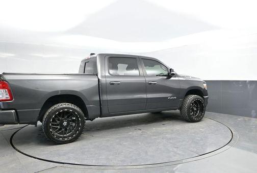 Granite Crystal Metallic Clearcoat 2020 RAM 1500 Big Horn/Lone Star