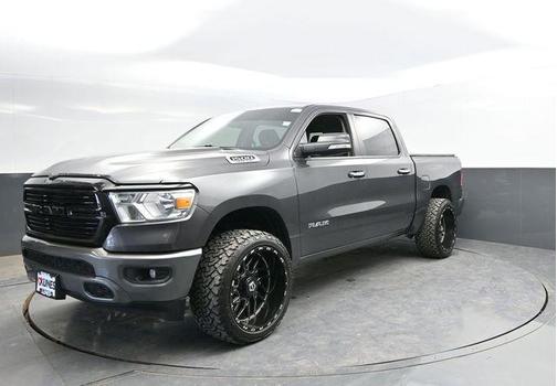 Granite Crystal Metallic Clearcoat 2020 RAM 1500 Big Horn/Lone Star