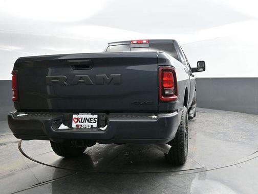 2026 RAM 2500 Black Express Crew Cab 4x4 6'4' Box