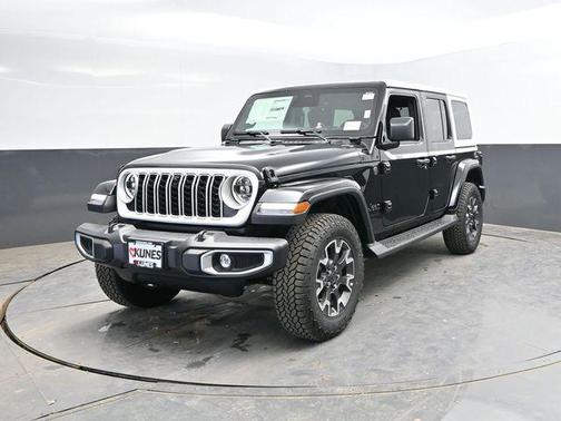 Black Clearcoat 2026 Jeep Wrangler 4-Door Sahara 4x4